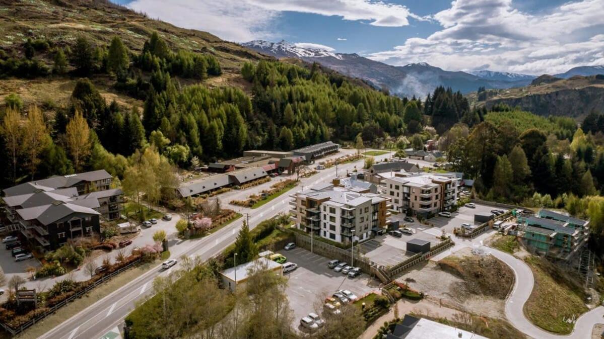 Cozy Coronet Peak Apartment At La Residence Du Parc Queenstown Exteriör bild
